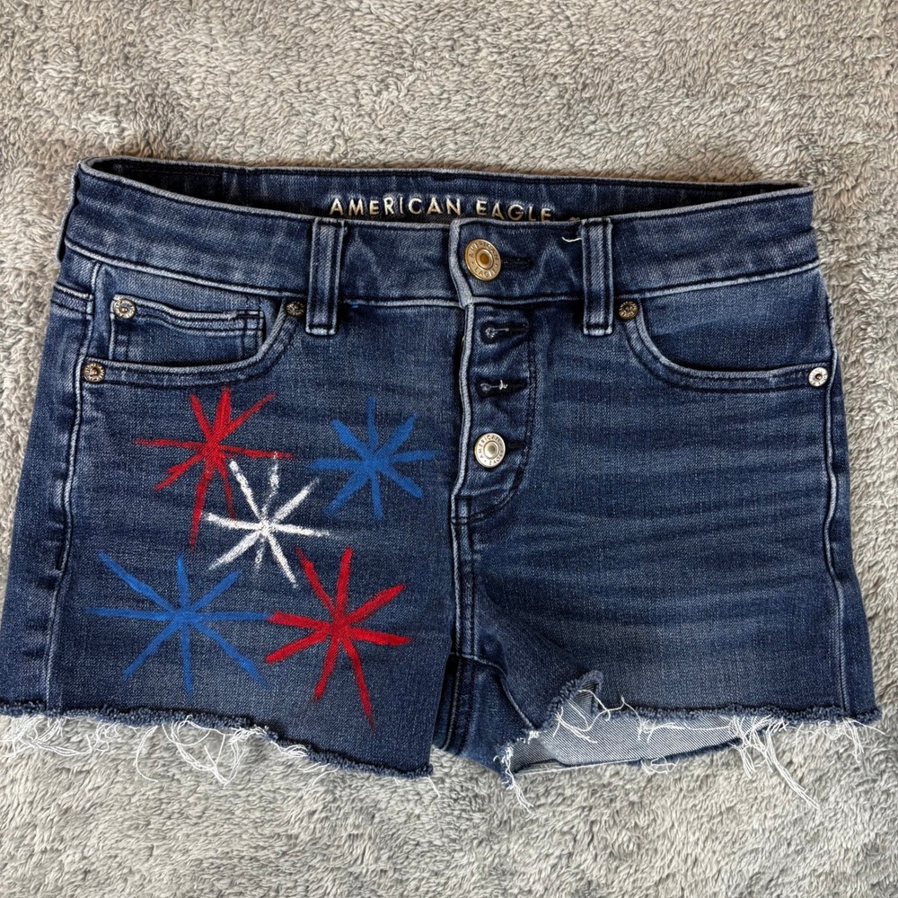 American Eagle Dream Short Denim Cutoffs Painted Patriotic Stars Flag Size 4